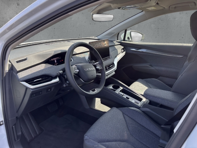 Fahrzeugabbildung SKODA Elroq 50 TOUR LED NAVI LM Apple CarPlay Temp