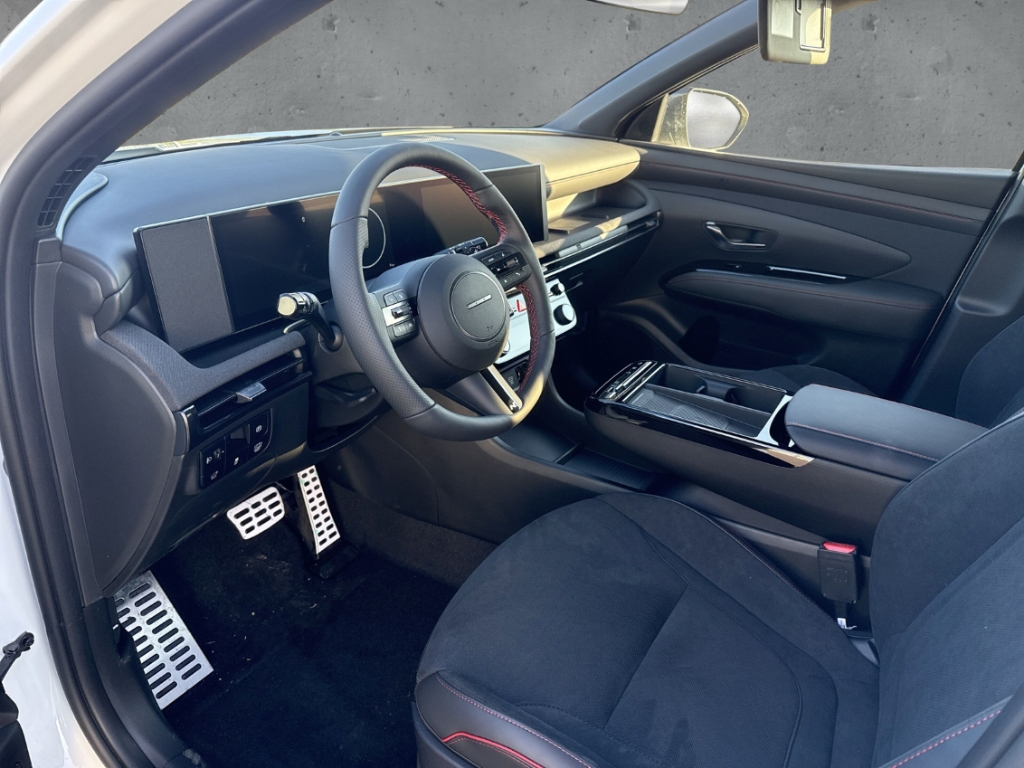 Fahrzeugabbildung Hyundai TUCSON FL MY26 1.6 HEV AT 2WD N-Line Navi Digitales Cockpit LED ACC