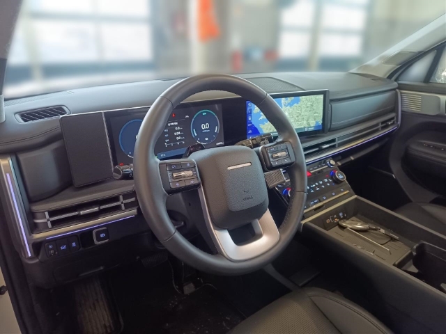 Fahrzeugabbildung Hyundai SANTA FE Hybrid 1.6 2WD Signature Dig-Key 7-Sitze MY25 Niveau Navi Leder Digitales Cockpit