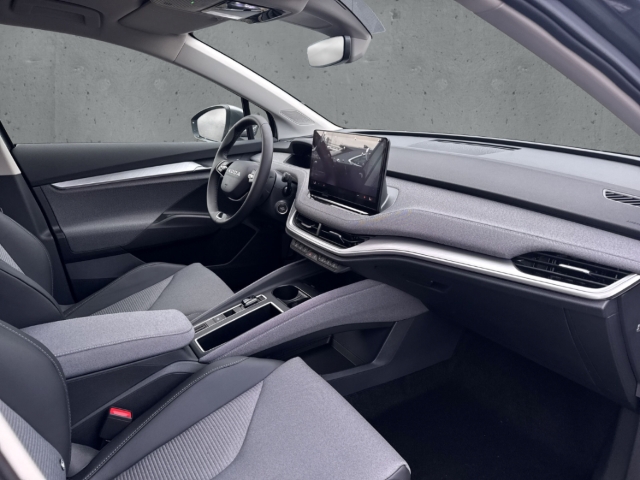 Fahrzeugabbildung SKODA Enyaq 60 Loft Clever-Paket AHK LED Navi PDC Klima