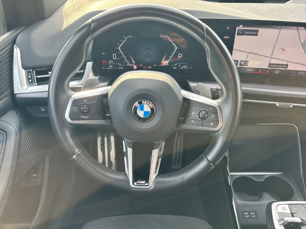 Fahrzeugabbildung BMW 218 Active Tourer M Sport Virt Temp Pdc Alcanta