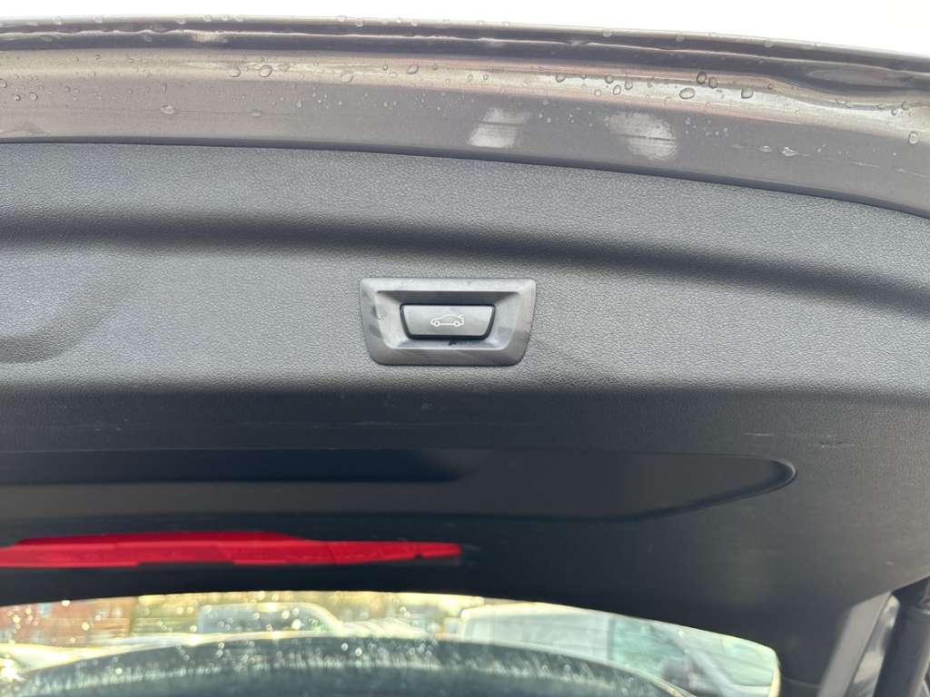 Fahrzeugabbildung BMW 218 Active Tourer M Sport Virt Temp Pdc Alcanta