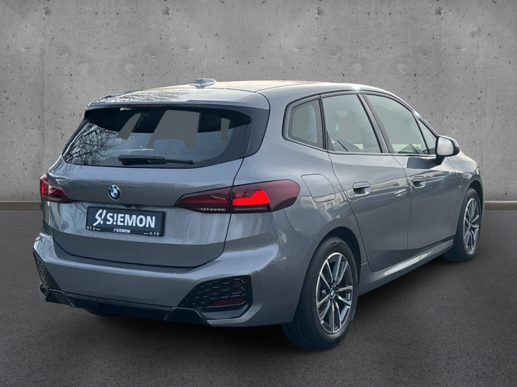 Fahrzeugabbildung BMW 218 Active Tourer M Sport Virt Temp Pdc Alcanta