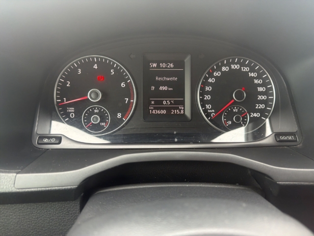 Fahrzeugabbildung Volkswagen Caddy Maxi 1.4 TSI Kombi Comfortline Navi Klima SHZ GJ