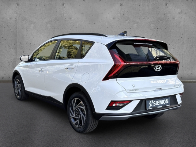 Fahrzeugabbildung Hyundai BAYON FL MY26 1.0 T-GDI DCT Blackline Navi Digitales Cockpit LED Apple CarPlay Android Auto