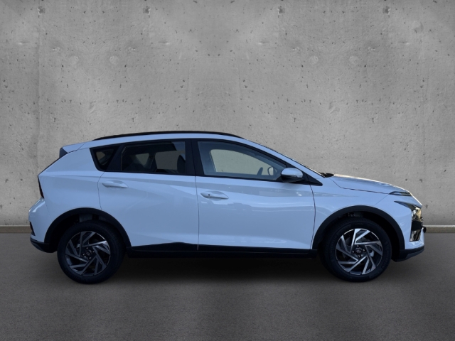 Fahrzeugabbildung Hyundai BAYON FL MY26 1.0 T-GDI DCT Blackline Navi Digitales Cockpit LED Apple CarPlay Android Auto