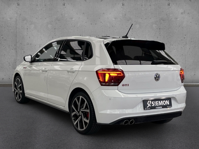Fahrzeugabbildung Volkswagen Polo 2.0 TSI GTI RKam ACC Navi LED AID