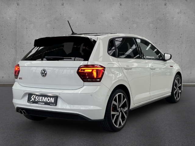 Fahrzeugabbildung Volkswagen Polo 2.0 TSI GTI RKam ACC Navi LED AID