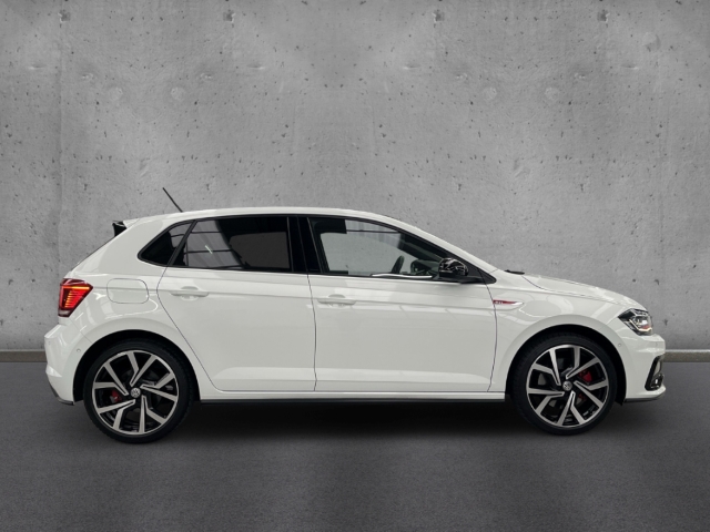 Fahrzeugabbildung Volkswagen Polo 2.0 TSI GTI RKam ACC Navi LED AID