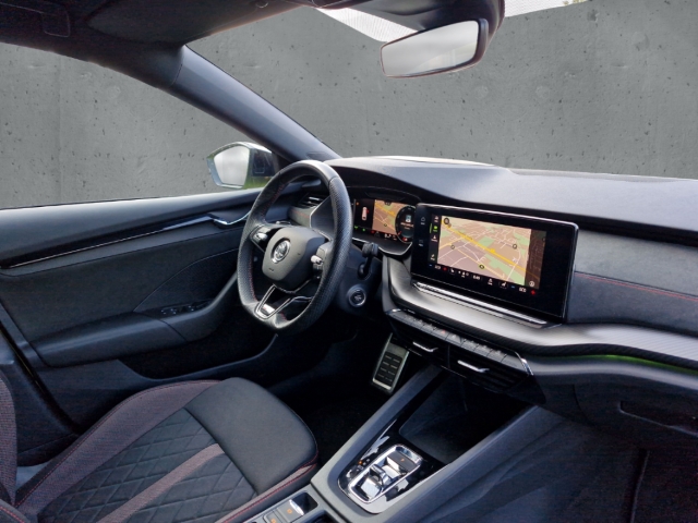 Fahrzeugabbildung SKODA Octavia 1.4 RS iV Combi ACC Matrix RKam HuD Kess