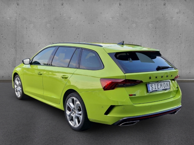 Fahrzeugabbildung SKODA Octavia 1.4 RS iV Combi ACC Matrix RKam HuD Kess