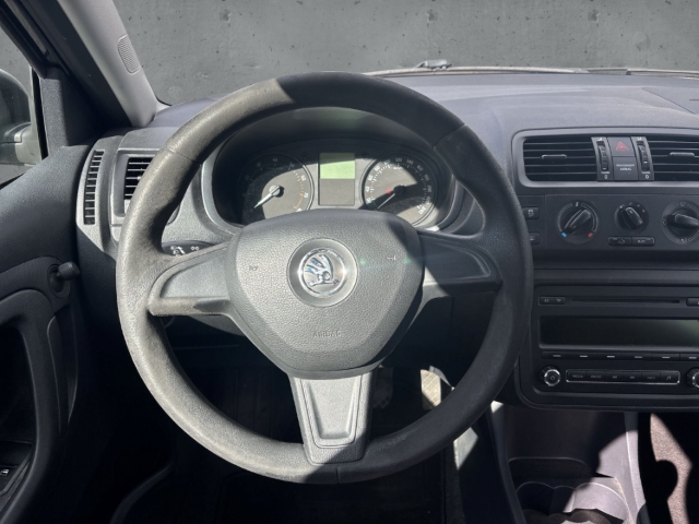 Fahrzeugabbildung SKODA Fabia 1.2 TSI Cool Edition Klima AUX ABS eFH