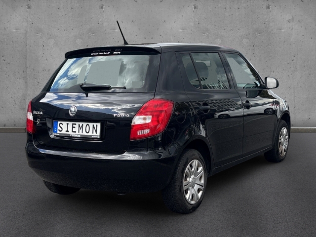 Fahrzeugabbildung SKODA Fabia 1.2 TSI Cool Edition Klima AUX ABS eFH