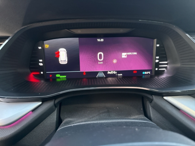 Fahrzeugabbildung SKODA Octavia Combi iV 1.4 Style Navi elektr.Heck SHZ PDC SideAssist