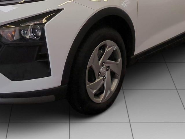 Fahrzeugabbildung Hyundai BAYON FL 1.0 T-GDI MT MY25 Select Navi Apple CarPlay Android Auto Fahrerprofil Musikstreaming