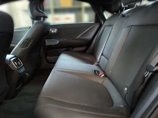 Fahrzeugabbildung Hyundai IONIQ 6 77,4kWh 4WD UNIQ HUD Navi Digitales Cockpit Memory Sitze Soundsystem Bose