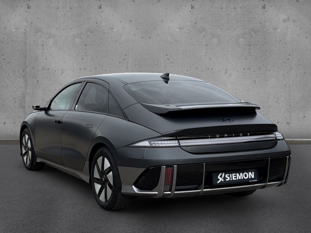 Fahrzeugabbildung Hyundai IONIQ 6 77,4kWh 2WD UNIQ Digi-Spiegel HUD Navi Digitales Cockpit Memory Sitze Soundsystem