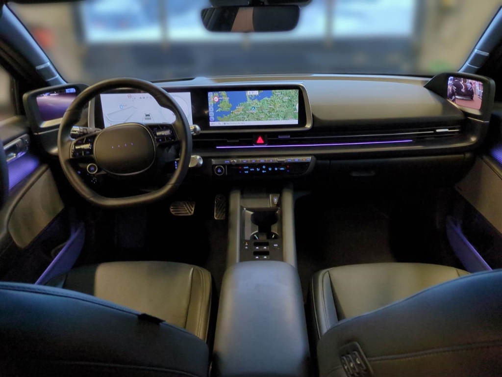 Fahrzeugabbildung Hyundai IONIQ 6 77,4kWh 2WD UNIQ Digi-Spiegel HUD Navi Digitales Cockpit Memory Sitze Soundsystem