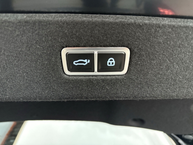 Fahrzeugabbildung Hyundai IONIQ 6 EV FL MY26 84kWh 4WD N-Line X 20LM Matrix LED Blendfreies Fernl. Kurvenlicht ACC