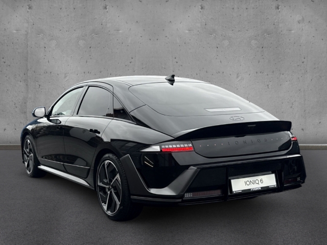 Fahrzeugabbildung Hyundai IONIQ 6 EV FL MY26 84kWh 4WD N-Line X 20LM Matrix LED Blendfreies Fernl. Kurvenlicht ACC