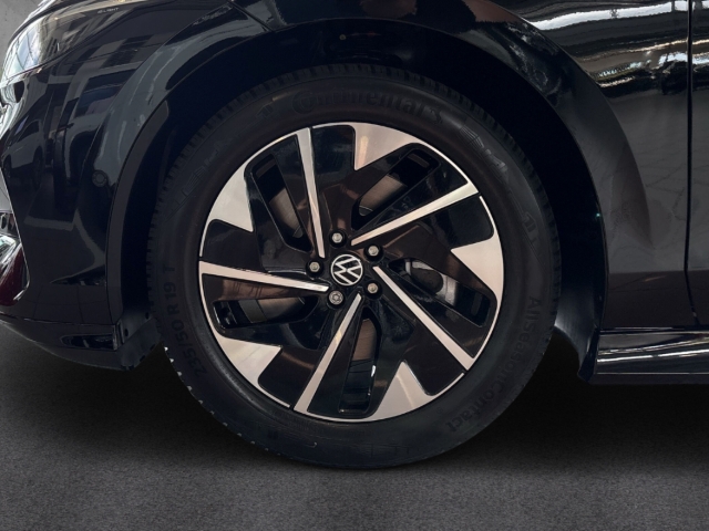 Fahrzeugabbildung Volkswagen ID.7 Tourer Pro Komfort SHZ LHZ ElHeck Klima PDC