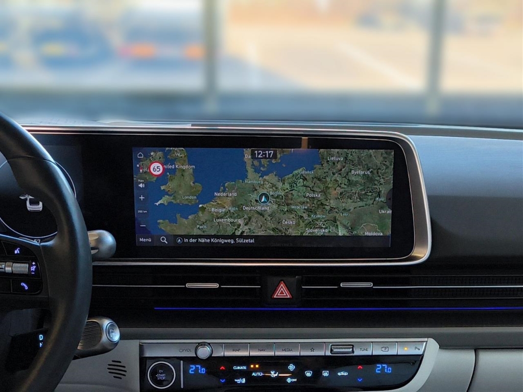 Fahrzeugabbildung Hyundai IONIQ 6 77,4kWh 4WD UNIQ HUD Navi Digitales Cockpit Memory Sitze Soundsystem Bose