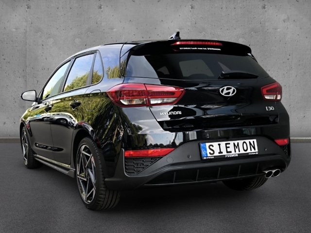Fahrzeugabbildung Hyundai i30 FL 5-Türer MY25 1.5 DCT N-Line Sitz-P Navi Digitales Cockpit LED Apple