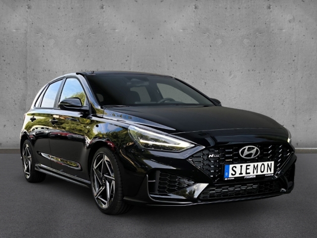 Fahrzeugabbildung Hyundai i30 FL 5-Türer MY25 1.5 DCT N-Line Sitz-P Navi Digitales Cockpit LED Apple