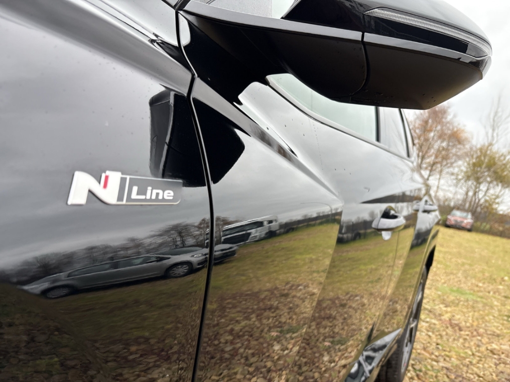 Fahrzeugabbildung Hyundai TUCSON FL MY26 1.6 HEV AT 2WD N-Line Navi Digitales Cockpit LED ACC