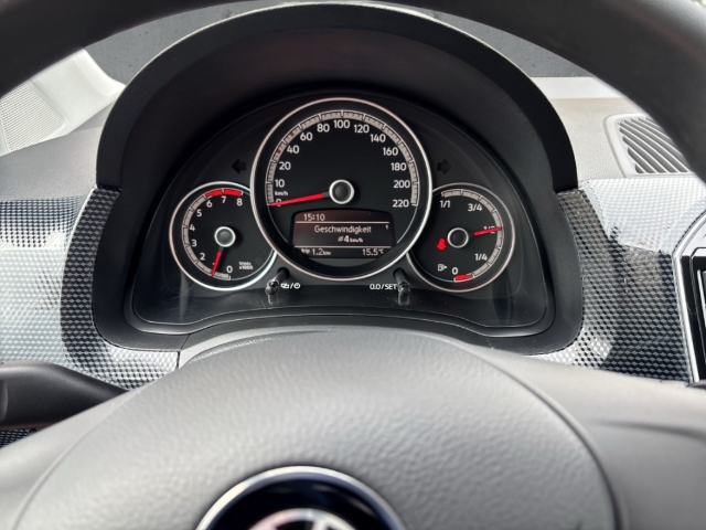 Fahrzeugabbildung Volkswagen up! 1,0 l Start-Stopp PDC Klima LED
