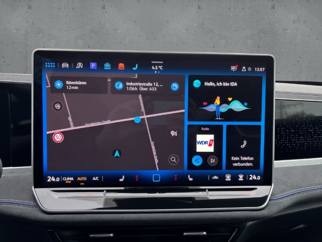 Fahrzeugabbildung Volkswagen Passat 2.0 110 kW R-line TDI DSG SHZ AHK Alu LED