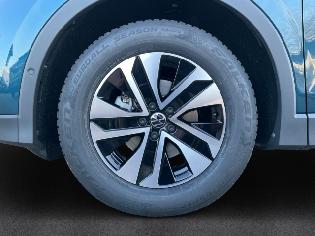 Fahrzeugabbildung Volkswagen Tiguan 1,5l eTSI Energy Life ACC AHK LED 360 Kam