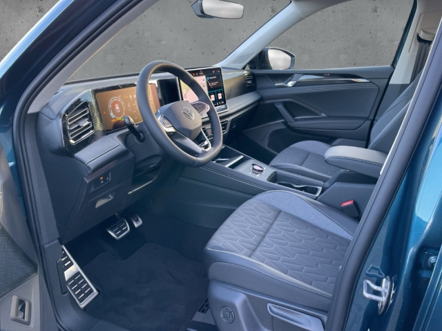 Fahrzeugabbildung Volkswagen Tiguan 1,5l eTSI Energy Life ACC AHK LED 360 Kam