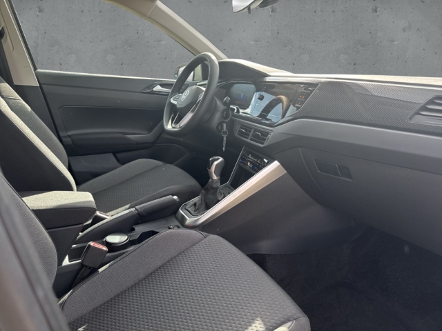 Fahrzeugabbildung Volkswagen Polo 1.0 TSI Life R-Kamera SHZ AppConnect LED