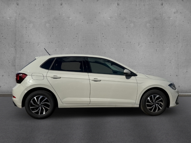 Fahrzeugabbildung Volkswagen Polo 1.0 TSI Life R-Kamera SHZ AppConnect LED