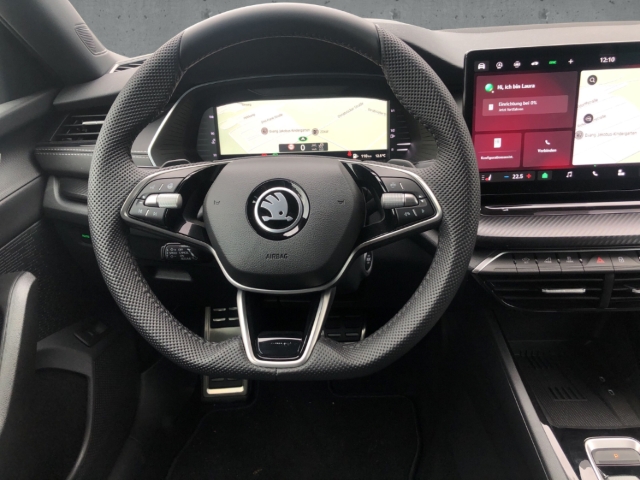 Fahrzeugabbildung SKODA Octavia Combi Sportline 1.5 TSI mHEV DSG LED ACC
