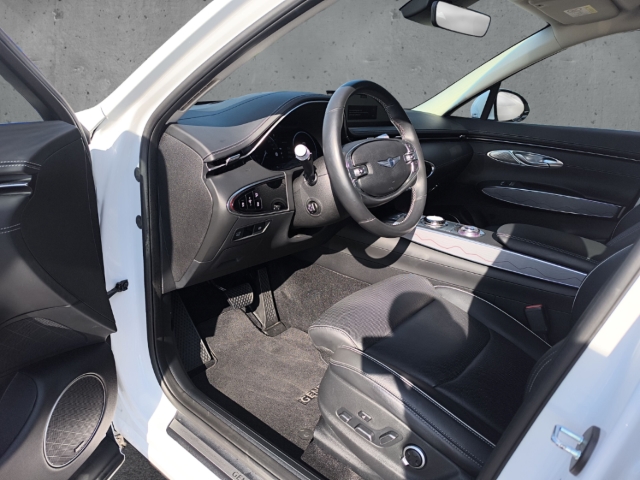 Fahrzeugabbildung Genesis GV70 2.2 CRDi 8AT Luxury Pano Leder eSitze ACC SmartKey LED Kam360