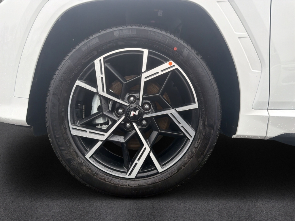 Fahrzeugabbildung Hyundai TUCSON FL MY26 1.6 HEV AT 2WD N-Line Navi Digitales Cockpit LED ACC