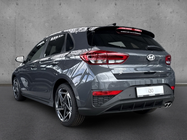 Fahrzeugabbildung Hyundai i30 FL 5-Türer MY25 1.5 MT N-Line Navi Digitales Cockpit LED Apple CarPlay