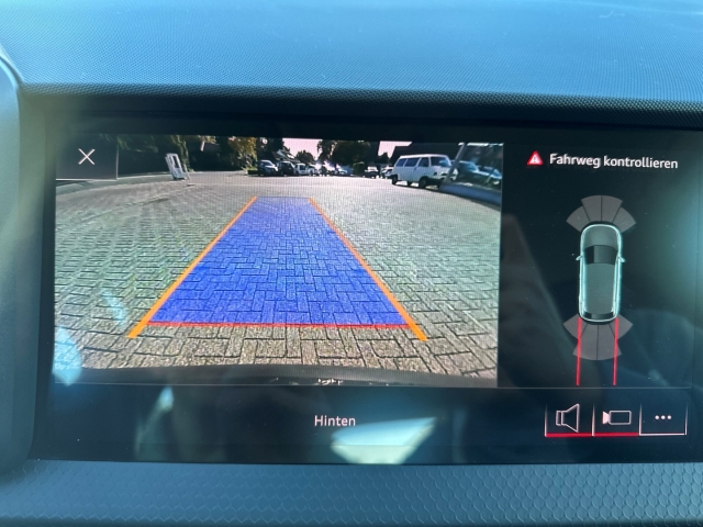 Fahrzeugabbildung Audi A1 1.0 TFSI 25 citycraver NAVI SHZ RFK LM DIGICOCKPIT