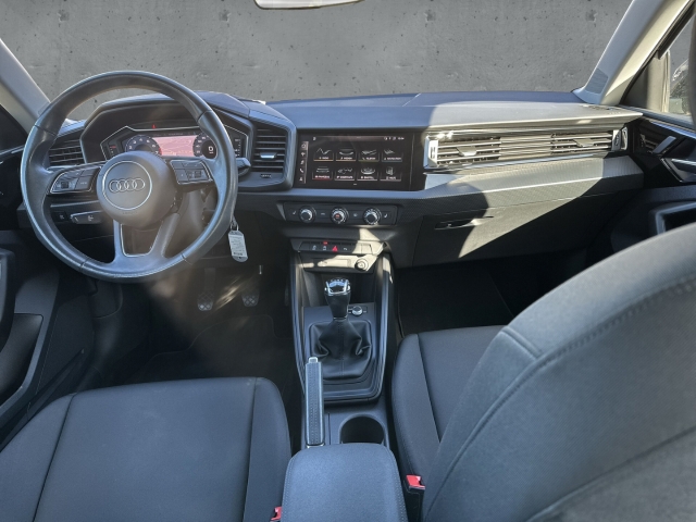 Fahrzeugabbildung Audi A1 1.0 TFSI 25 citycraver NAVI SHZ RFK LM DIGICOCKPIT
