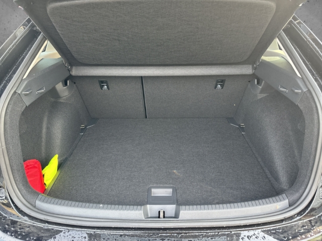 Fahrzeugabbildung Volkswagen Taigo 1.0 TSI GOAL SHZ Klima Navi PDC App Connect