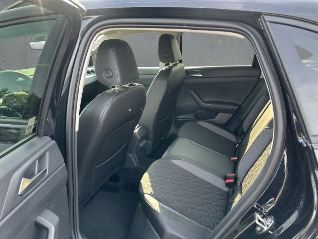 Fahrzeugabbildung Volkswagen Taigo 1.0 TSI GOAL SHZ Klima Navi PDC App Connect