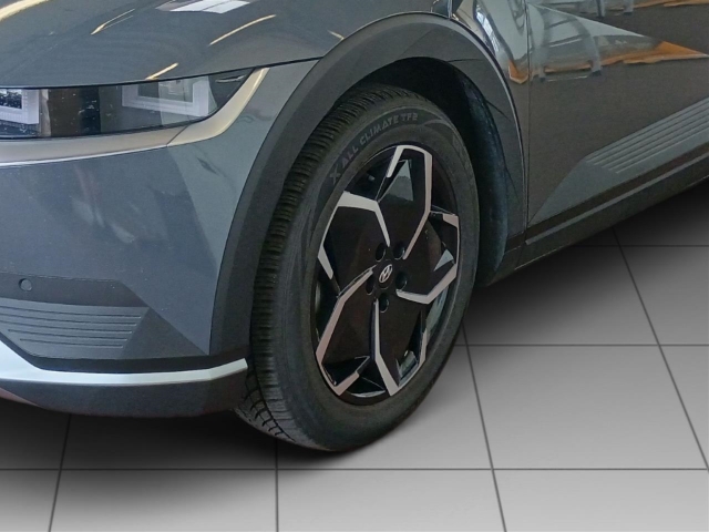 Fahrzeugabbildung Hyundai IONIQ 5 77,4kWh 2WD MY24 TECHNIQ Panorama Assist-P. el.Heckklappe Navi Digitales Cockpit