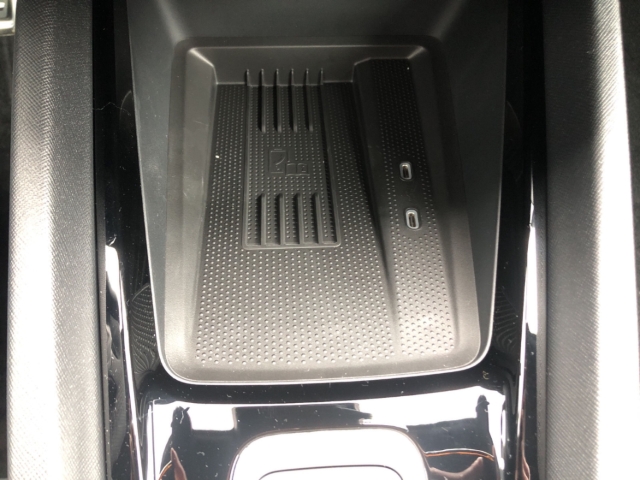 Fahrzeugabbildung SKODA Octavia Sportline Combi 2.0 TDI DSG PDC LED ACC