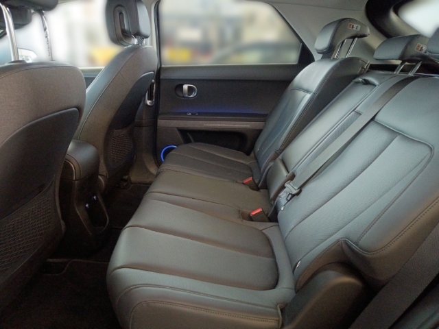 Fahrzeugabbildung Hyundai IONIQ 5 77,4kWh 2WD MY24 Sitz-P Assist-P el.Heckklappe Navi Leder Digitales Cockpit