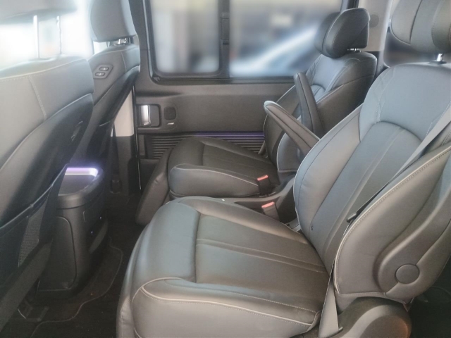 Fahrzeugabbildung Hyundai STARIA 2.2 CRDi 4WD AT SIGNATURE 7-Sitze Navi Leder Digitales Cockpit Soundsystem