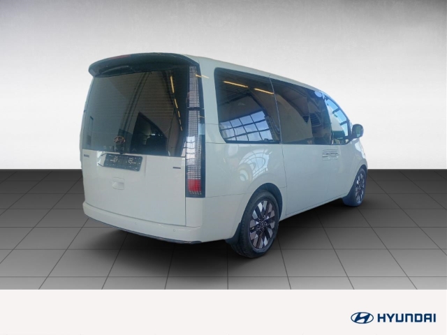 Fahrzeugabbildung Hyundai STARIA 2.2 CRDi 4WD AT SIGNATURE 7-Sitze Navi Leder Digitales Cockpit Soundsystem