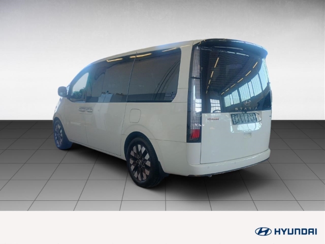 Fahrzeugabbildung Hyundai STARIA 2.2 CRDi 4WD AT SIGNATURE 7-Sitze Navi Leder Digitales Cockpit Soundsystem