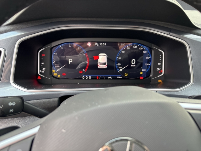 Fahrzeugabbildung Volkswagen T-Roc 1.5 TSI DSG Style LED+ ACC SHZ PDC AppConn